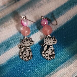 Cute Cat Earrings with Pink Beads